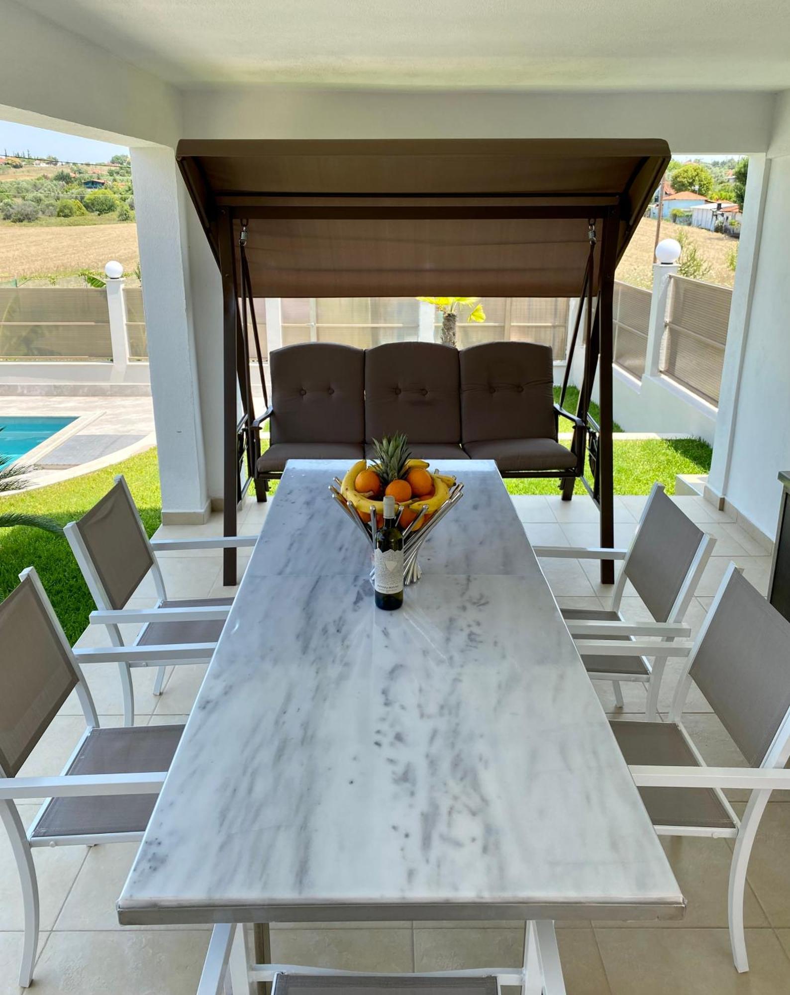 Villa Liana , Private Villa With Pool And Garden Vergia エクステリア 写真